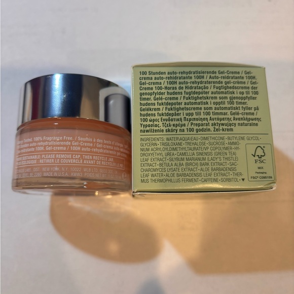 Clinique Moisture Surge 100H Auto-Replenishing Hydrator - Picture 2 of 3